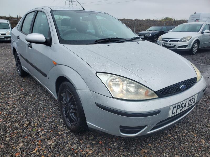 FORD FOCUS 1.6 i 16v LX